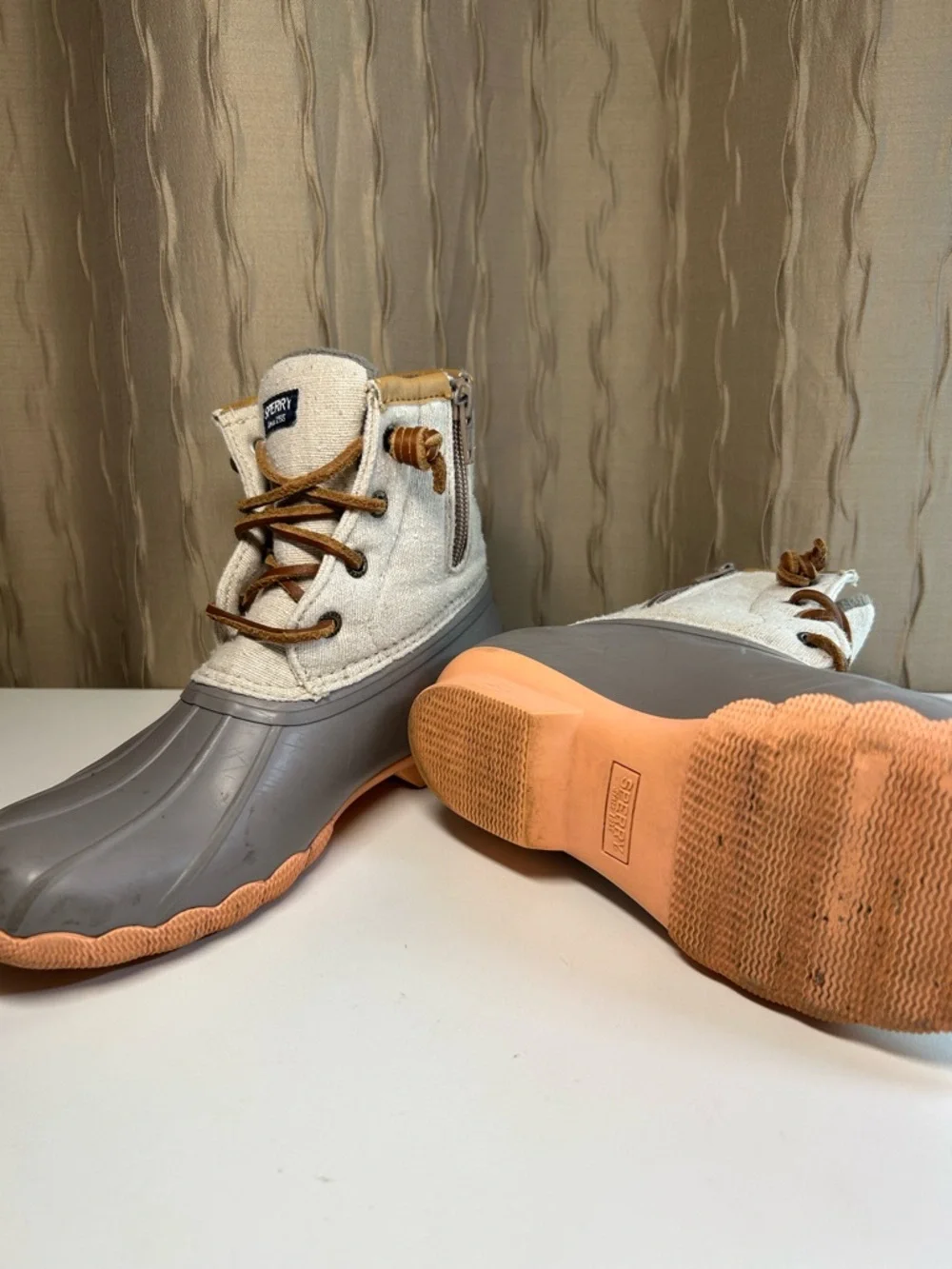Sperry Saltwater Sport Girl's 3M Duck Boot Side Zip Gray Tan Peach STK164544